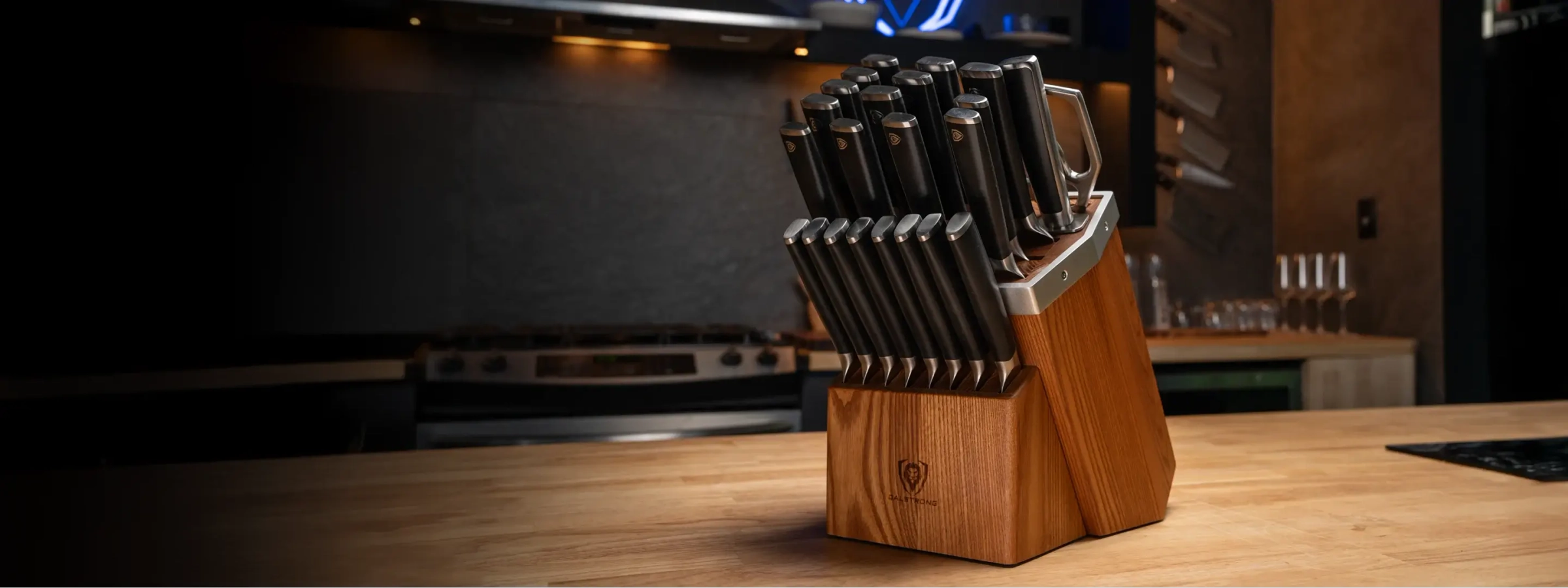 Vanquish 24-piece knife block set